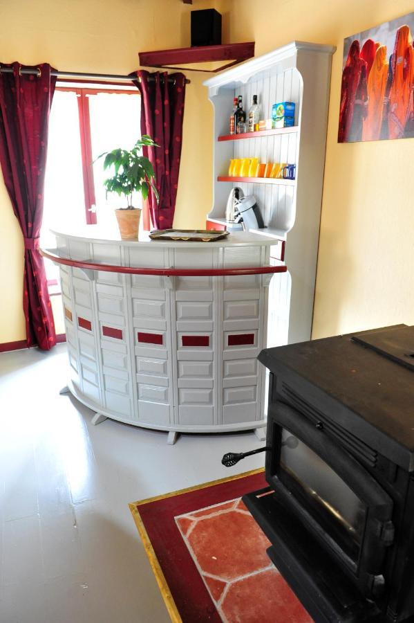 Chez Gillou Bed & Breakfast *